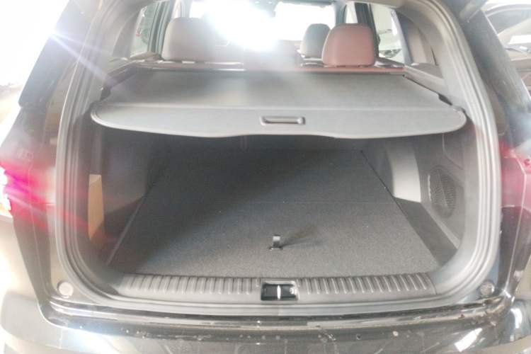 Used Geely Auto Monjaro L 2021 2.0TD High-Power Automatic All-Wheel-Drive Flagship Version Trunk