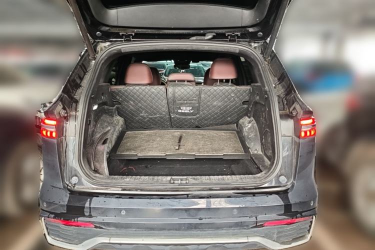 Used Geely Auto Monjaro L 2021 2.0TD DCT EVO Two-Wheel Drive Smart Luxury Version Trunk