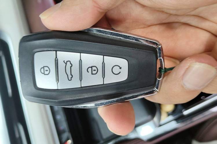 Used Geely Auto Monjaro L 2021 2.0TD DCT EVO Two-Wheel-Drive Flagship Version Vehicle Key