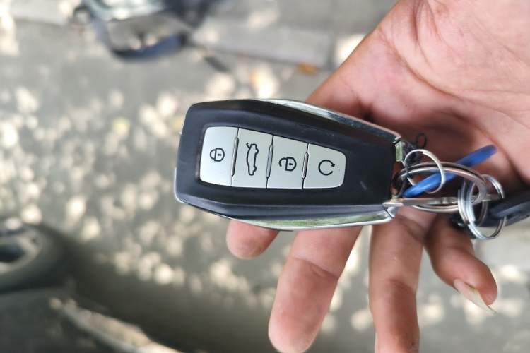 Used Geely Auto Monjaro L 2021 2.0TD High-Power Automatic All-Wheel Drive Luxury Version Vehicle Key