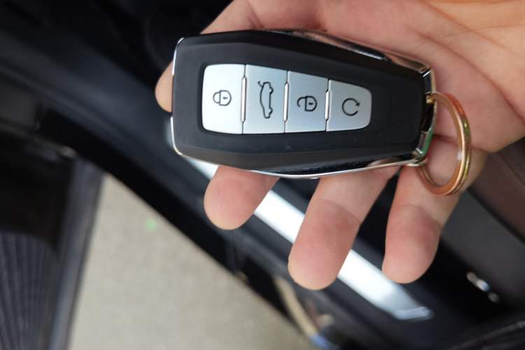 Used Geely Auto Monjaro L 2021 2.0TD High-Power Automatic All-Wheel-Drive Flagship Version Vehicle Key