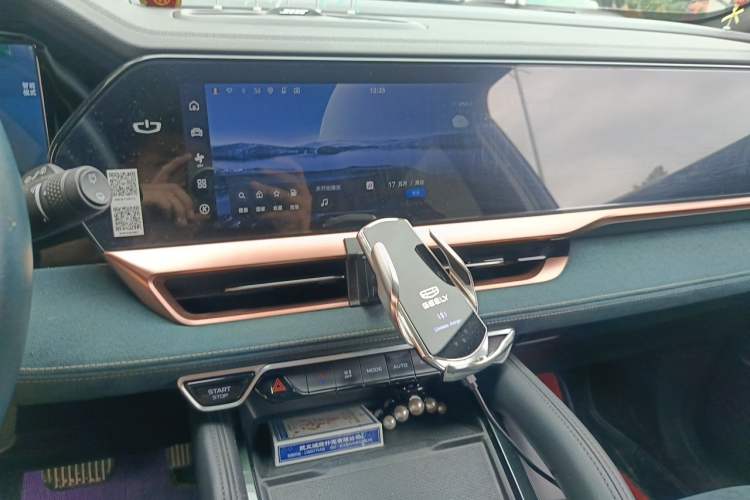 Used Geely Auto Monjaro L 2021 2.0TD High-Power Automatic All-Wheel-Drive Flagship Version Audio And AC Panel