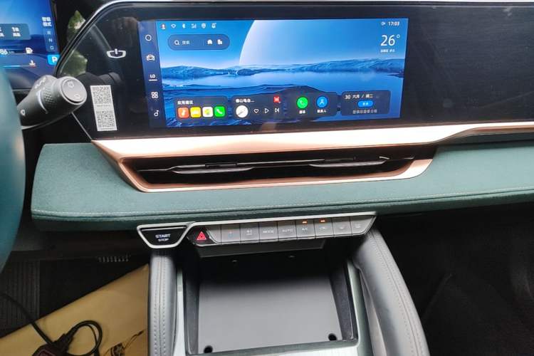 Used Geely Auto Monjaro L 2021 2.0TD High-Power Automatic All-Wheel Drive Luxury Version Audio And AC Panel