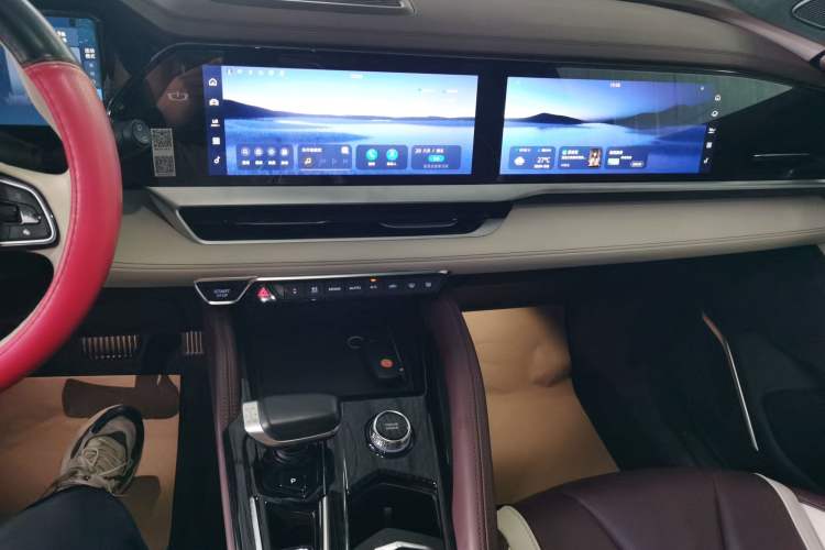 Used Geely Auto Monjaro L 2021 2.0TD DCT EVO Two-Wheel Drive Prestige Version Audio And AC Panel