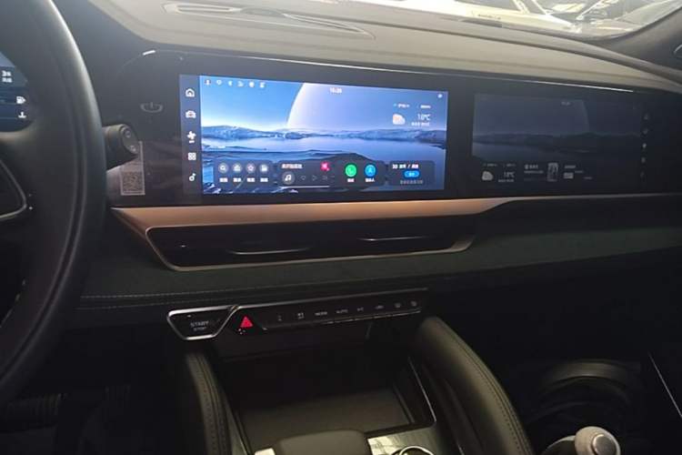 Used Geely Auto Monjaro L 2021 2.0TD DCT EVO Two-Wheel Drive Prestige Version Audio And AC Panel