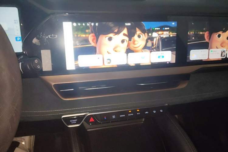 Used Geely Auto Monjaro L 2021 2.0TD DCT EVO Two-Wheel Drive Prestige Version Audio And AC Panel