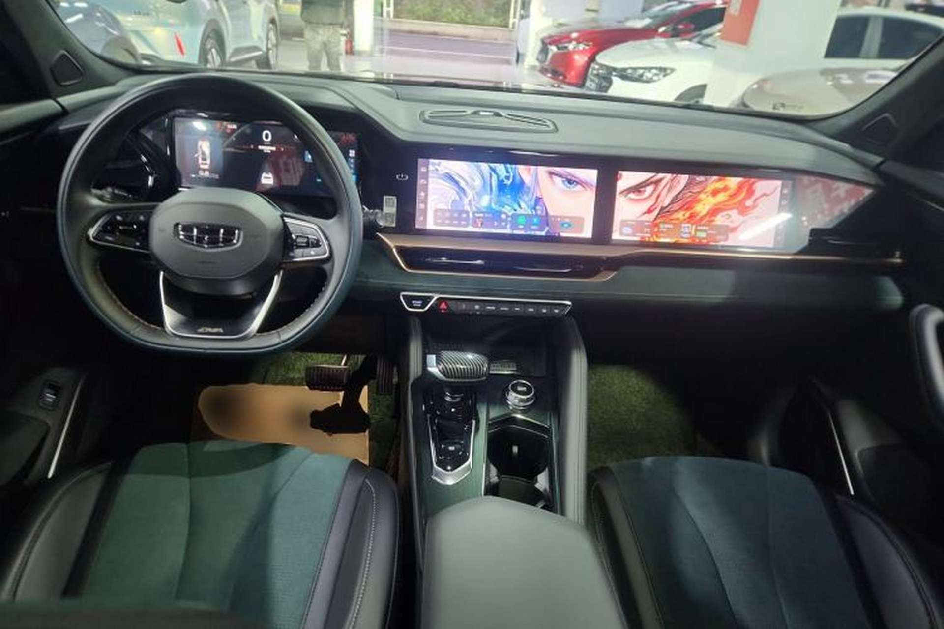 Used Geely Auto Monjaro L 2021 2.0TD DCT EVO Two-Wheel Drive Prestige Version Center Console