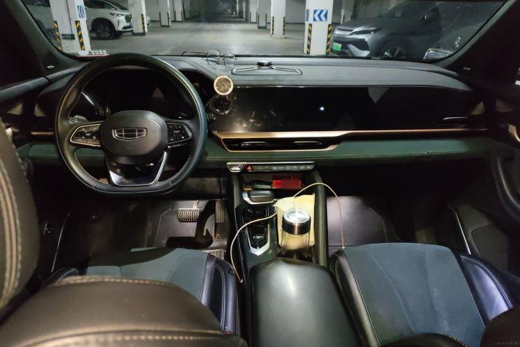 Used Geely Auto Monjaro L 2021 2.0TD DCT EVO Two-Wheel-Drive Flagship Version Center Console