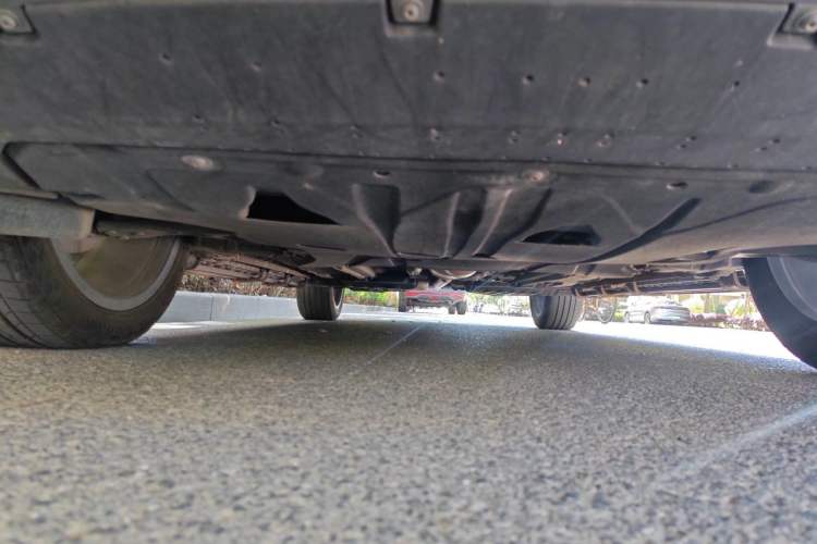 Used Geely Auto Monjaro L 2021 2.0TD DCT EVO Two-Wheel Drive Prestige Version Chassis Front