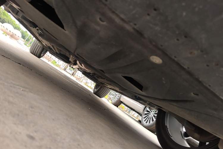 Used Geely Auto Monjaro L 2021 2.0TD DCT EVO Two-Wheel Drive Prestige Version Chassis Front