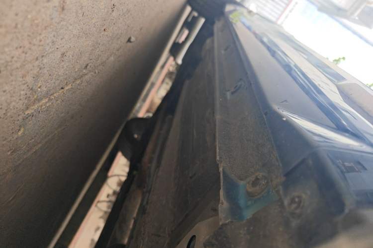 Used Geely Auto Monjaro L 2021 2.0TD DCT EVO Two-Wheel Drive Prestige Version Chassis Front Right