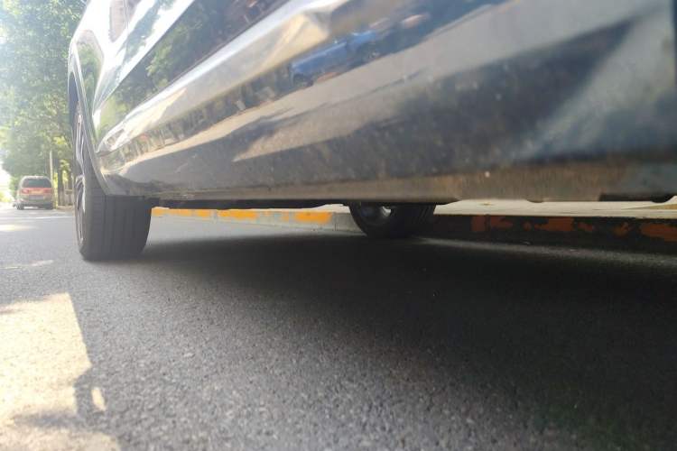 Used Geely Auto Monjaro L 2021 2.0TD DCT EVO Two-Wheel Drive Prestige Version Chassis Front Right