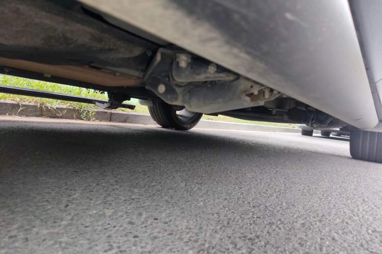 Used Geely Auto Monjaro L 2021 2.0TD DCT EVO Two-Wheel Drive Prestige Version Chassis Front Right