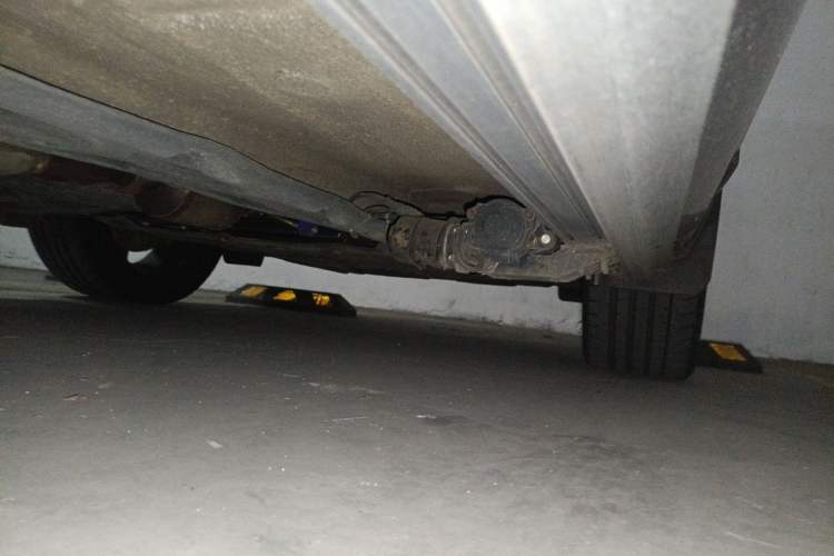 Used Geely Auto Monjaro L 2021 2.0TD High-Power Automatic All-Wheel-Drive Flagship Version Chassis Front Right