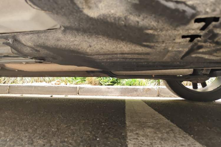 Used Geely Auto Monjaro L 2021 2.0TD DCT EVO Two-Wheel-Drive Flagship Version Chassis Rear Left