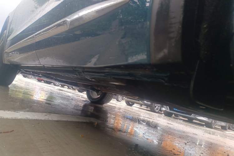 Used Geely Auto Monjaro L 2021 2.0TD High-Power Automatic All-Wheel-Drive Flagship Version Chassis Rear Left