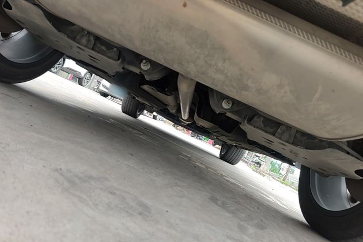 Used Geely Auto Monjaro L 2021 2.0TD DCT EVO Two-Wheel Drive Prestige Version Chassis Rear