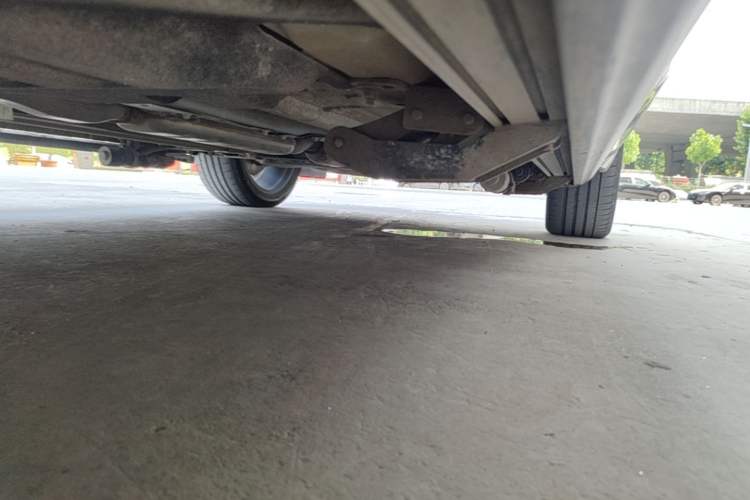 Used Geely Auto Monjaro L 2021 2.0TD High-Power Automatic All-Wheel-Drive Flagship Version Chassis Rear Right