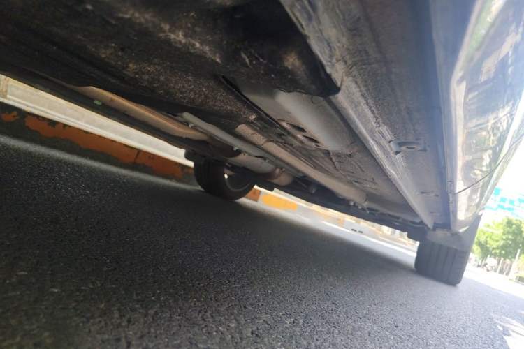 Used Geely Auto Monjaro L 2021 2.0TD DCT EVO Two-Wheel Drive Prestige Version Chassis Rear Right