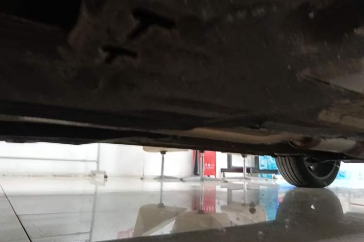 Used Geely Auto Monjaro L 2021 2.0TD DCT EVO Two-Wheel Drive Smart Luxury Version Chassis Rear Right