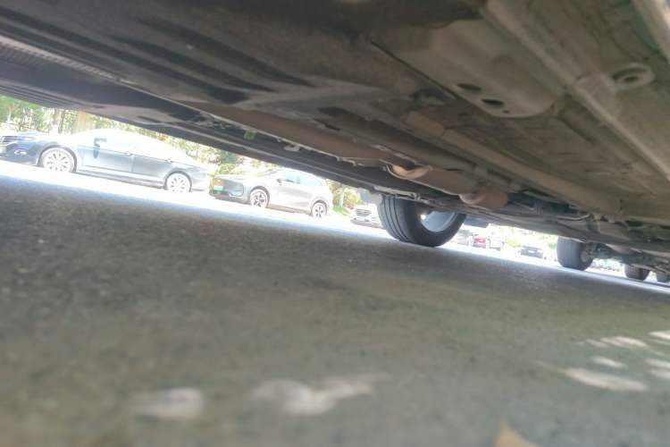 Used Geely Auto Monjaro L 2021 2.0TD DCT EVO Two-Wheel Drive Prestige Version Chassis Rear Right