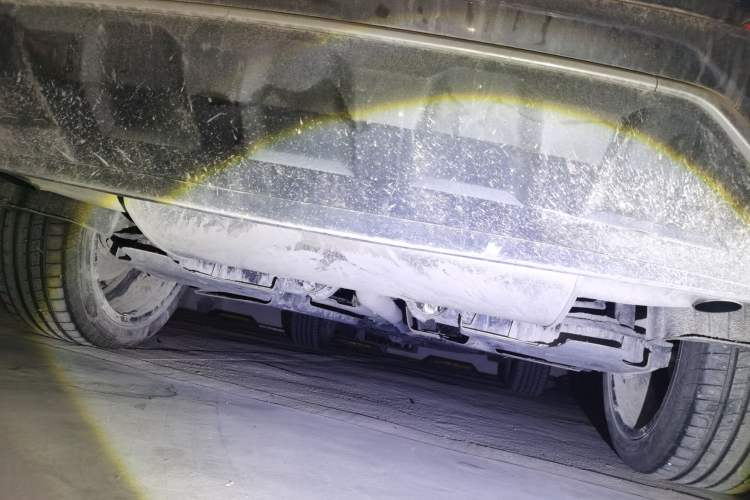 Used Geely Auto Monjaro L 2021 2.0TD DCT EVO Two-Wheel Drive Prestige Version Chassis Rear