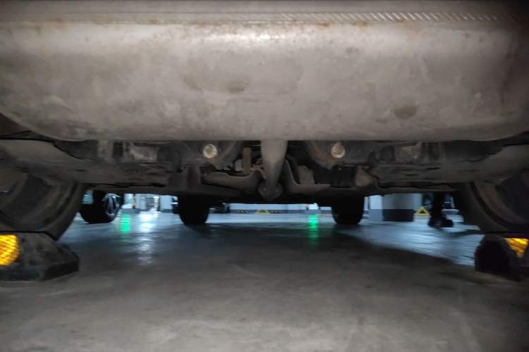 Used Geely Auto Monjaro L 2021 2.0TD DCT EVO Two-Wheel Drive Smart Luxury Version Chassis Rear