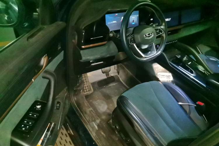 Used Geely Auto Monjaro L 2021 2.0TD DCT EVO Two-Wheel-Drive Flagship Version Driver Seat