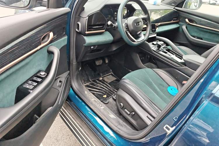 Used Geely Auto Monjaro L 2021 2.0TD DCT EVO Two-Wheel Drive Smart Luxury Version Driver Seat