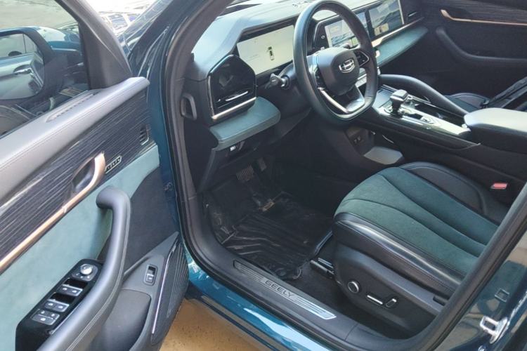 Used Geely Auto Monjaro L 2021 2.0TD High-Power Automatic All-Wheel-Drive Flagship Version Driver Seat
