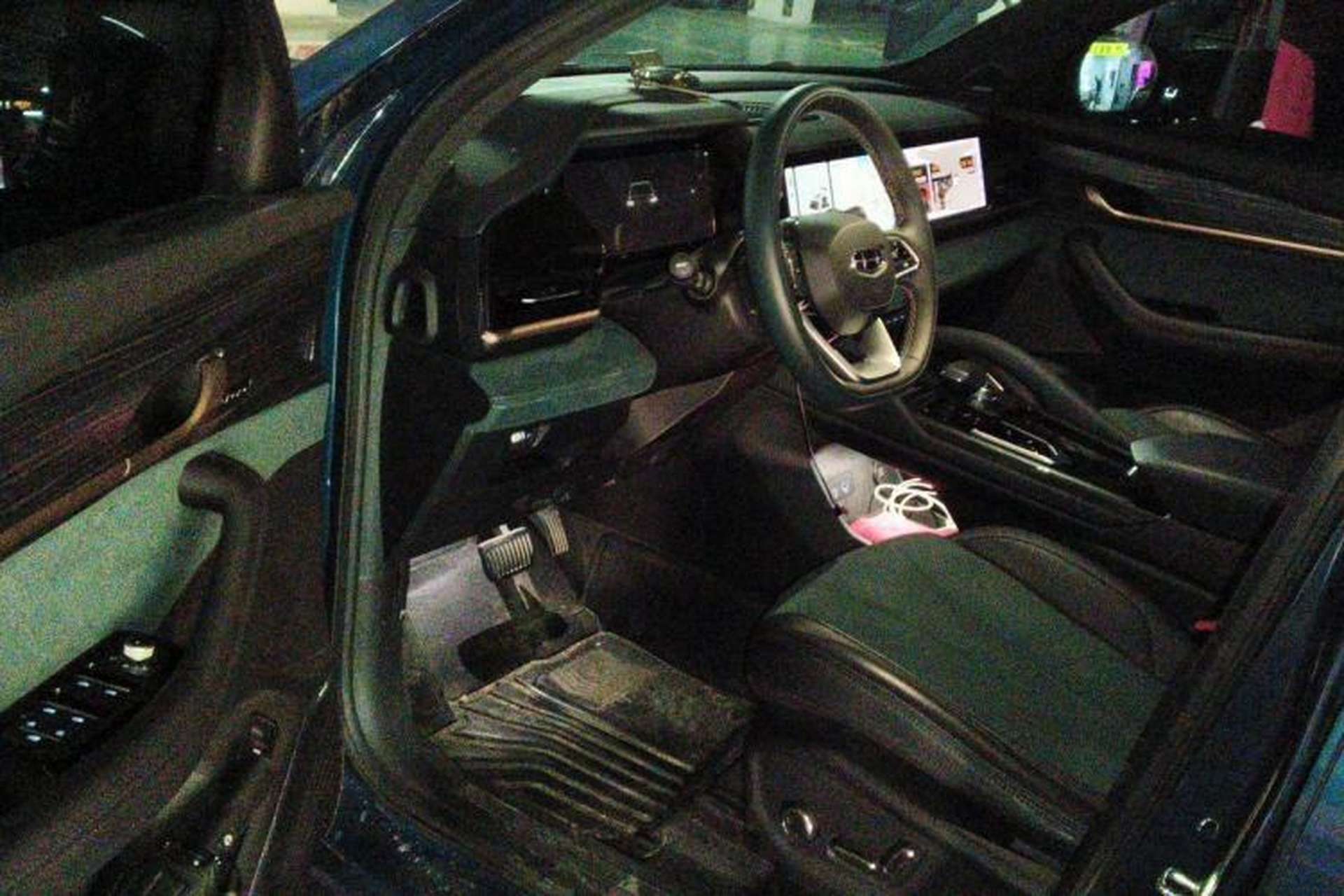 Used Geely Auto Monjaro L 2021 2.0TD High-Power Automatic All-Wheel Drive Luxury Version Driver Seat