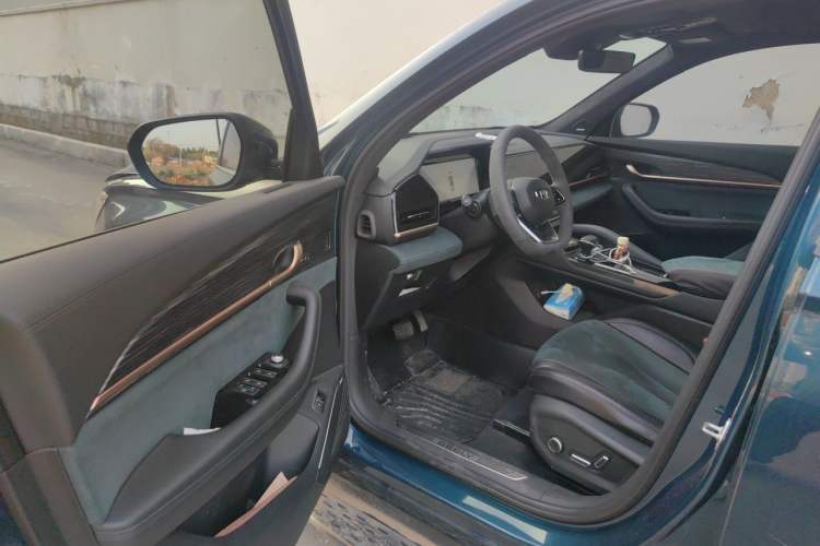 Used Geely Auto Monjaro L 2021 2.0TD High-Power Automatic All-Wheel-Drive Flagship Version Driver Seat