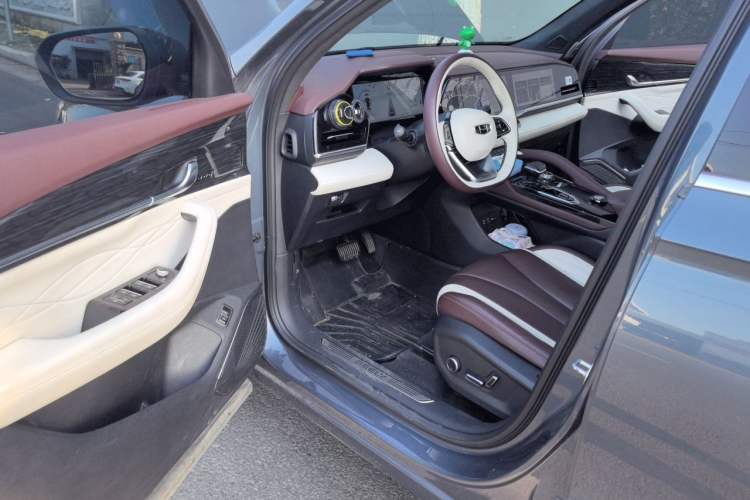 Used Geely Auto Monjaro L 2021 2.0TD DCT EVO Two-Wheel Drive Prestige Version Driver Seat