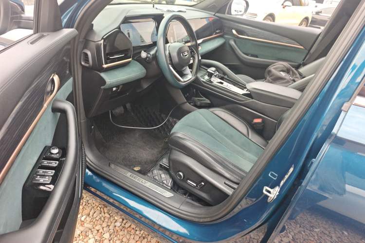 Used Geely Auto Monjaro L 2021 2.0TD DCT EVO Two-Wheel Drive Prestige Version Driver Seat