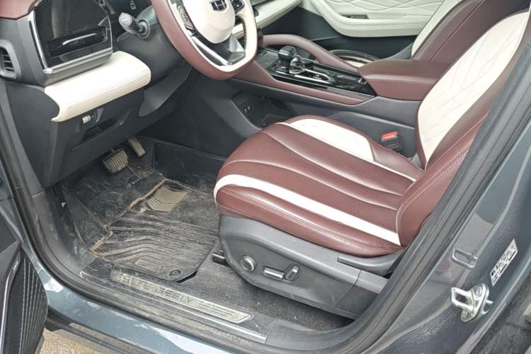 Used Geely Auto Monjaro L 2021 2.0TD DCT EVO Two-Wheel Drive Smart Luxury Version Driver Seat