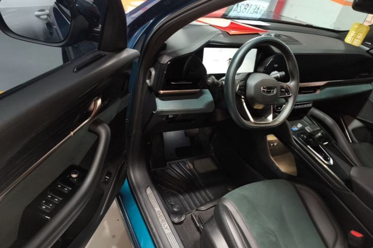 Used Geely Auto Monjaro L 2021 2.0TD High-Power Automatic All-Wheel Drive Luxury Version Driver Seat