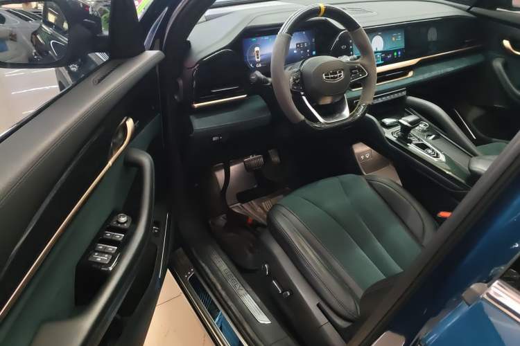 Used Geely Auto Monjaro L 2021 2.0TD DCT EVO Two-Wheel Drive Prestige Version Driver Seat