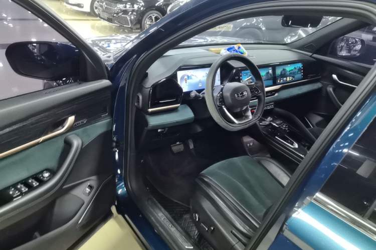 Used Geely Auto Monjaro L 2021 2.0TD DCT EVO Two-Wheel Drive Prestige Version Driver Seat