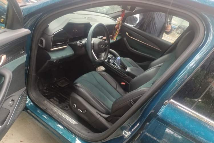 Used Geely Auto Monjaro L 2021 2.0TD High-Power Automatic All-Wheel-Drive Flagship Version Driver Seat