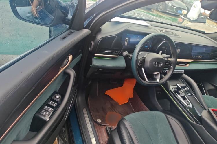 Used Geely Auto Monjaro L 2021 2.0TD High-Power Automatic All-Wheel Drive Luxury Version Driver Seat