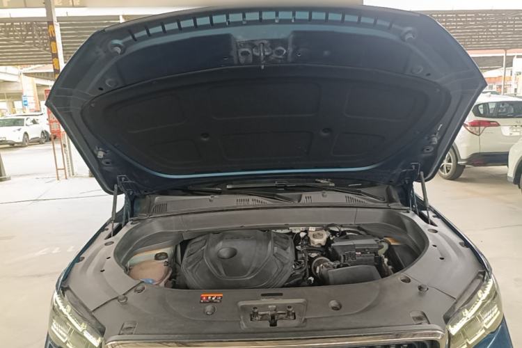 Used Geely Auto Monjaro L 2021 2.0TD High-Power Automatic All-Wheel Drive Luxury Version Engine Bay