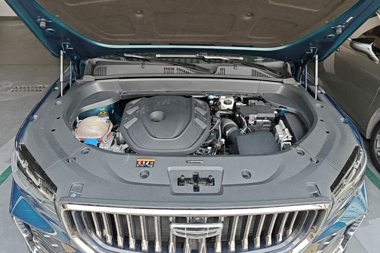 Used Geely Auto Monjaro L 2021 2.0TD DCT EVO Two-Wheel Drive Smart Luxury Version Engine Bay