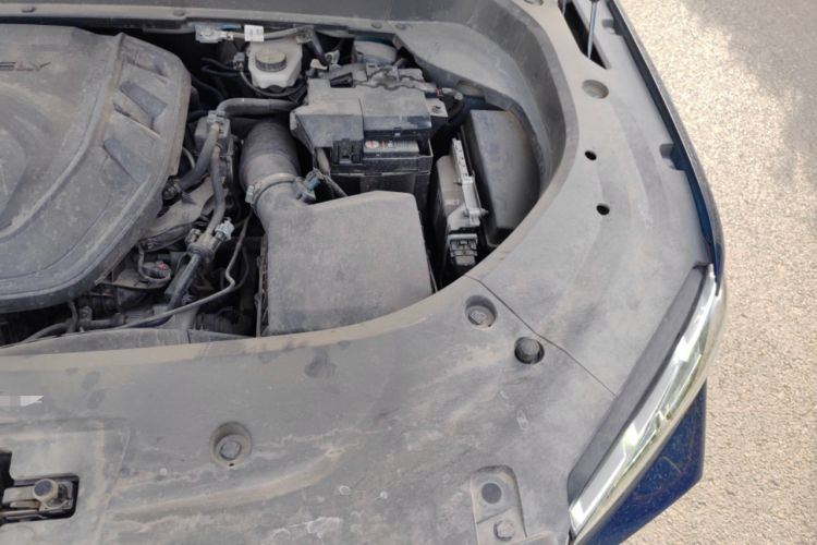 Used Geely Auto Monjaro L 2021 2.0TD DCT EVO Two-Wheel Drive Smart Luxury Version Engine Bay Left