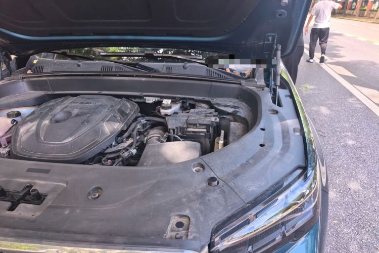 Used Geely Auto Monjaro L 2021 2.0TD DCT EVO Two-Wheel Drive Luxury Version Engine Bay Left
