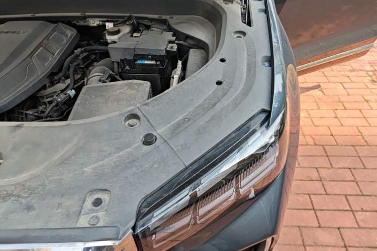 Used Geely Auto Monjaro L 2021 2.0TD DCT EVO Two-Wheel-Drive Flagship Version Engine Bay Left