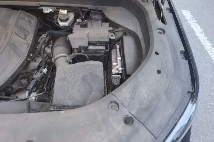 Used Geely Auto Monjaro L 2021 2.0TD DCT EVO Two-Wheel Drive Smart Luxury Version Engine Bay Left