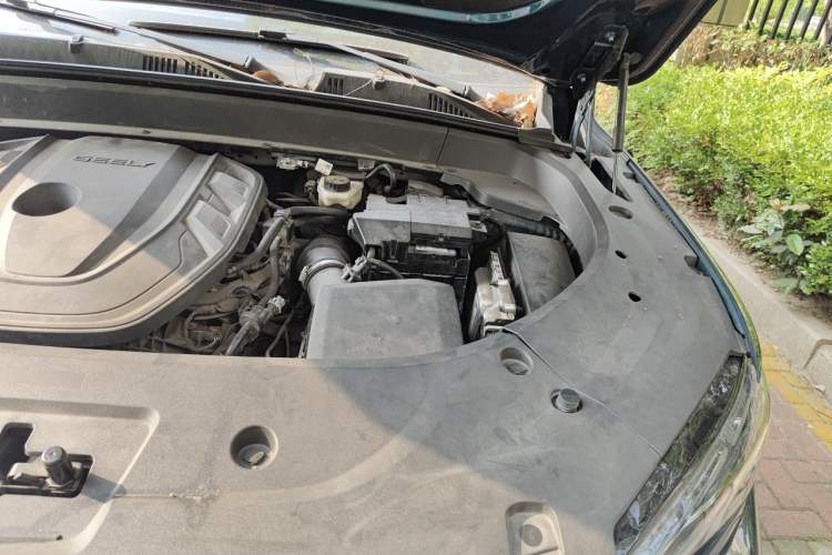 Used Geely Auto Monjaro L 2021 2.0TD DCT EVO Two-Wheel Drive Prestige Version Engine Bay Left