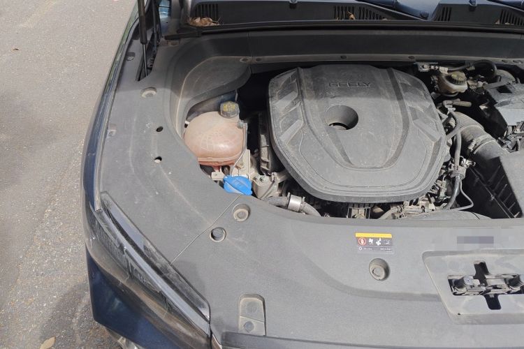Used Geely Auto Monjaro L 2021 2.0TD DCT EVO Two-Wheel Drive Prestige Version Engine Bay Right