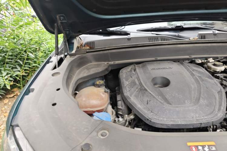 Used Geely Auto Monjaro L 2021 2.0TD DCT EVO Two-Wheel-Drive Flagship Version Engine Bay Right