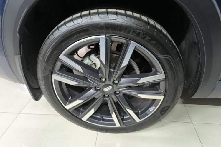Used Geely Auto Monjaro L 2021 2.0TD High-Power Automatic All-Wheel-Drive Flagship Version Exterior 2